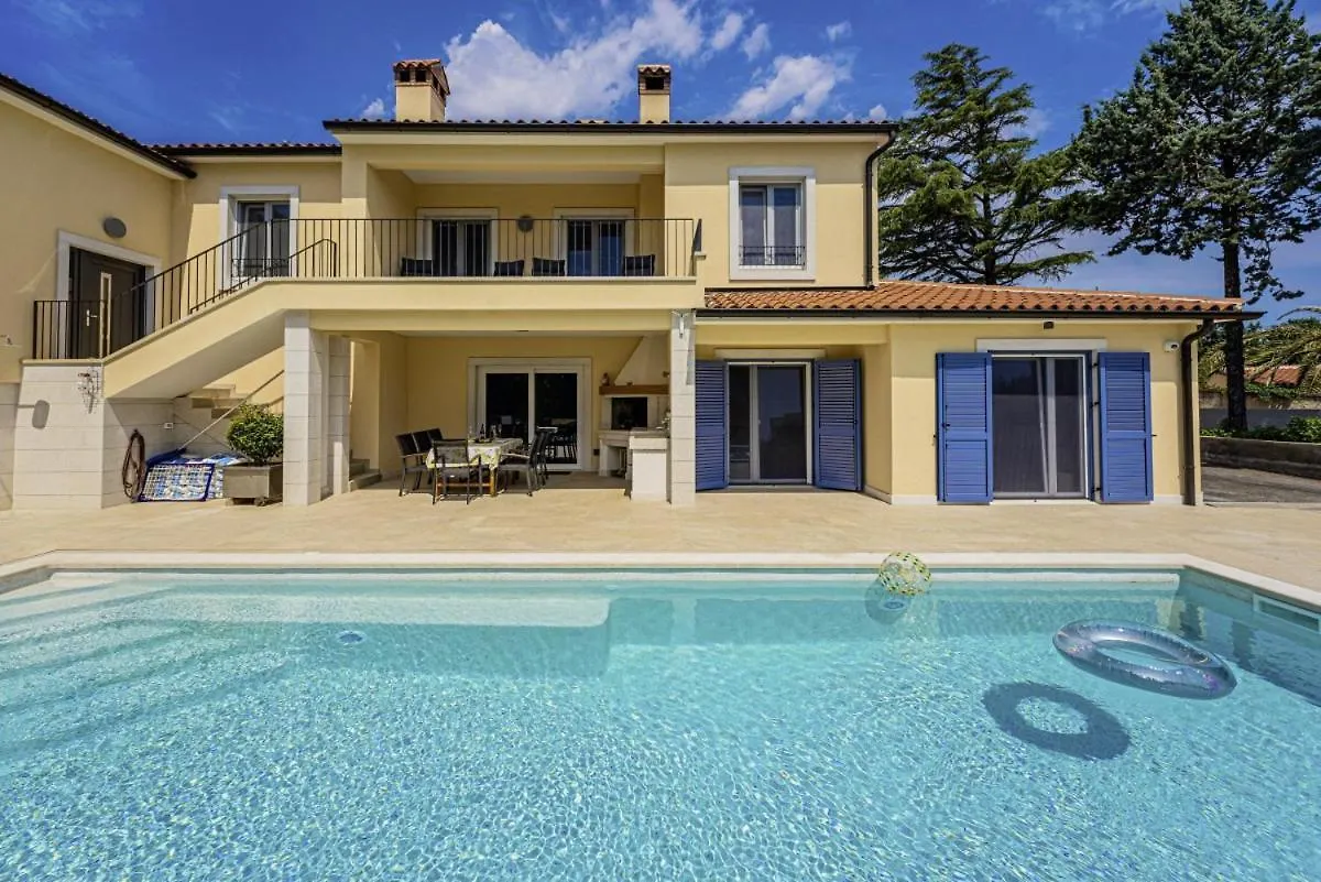 Villa Vera In Liznjan - Haus Fuer 8 Personen 0*,  Croatia