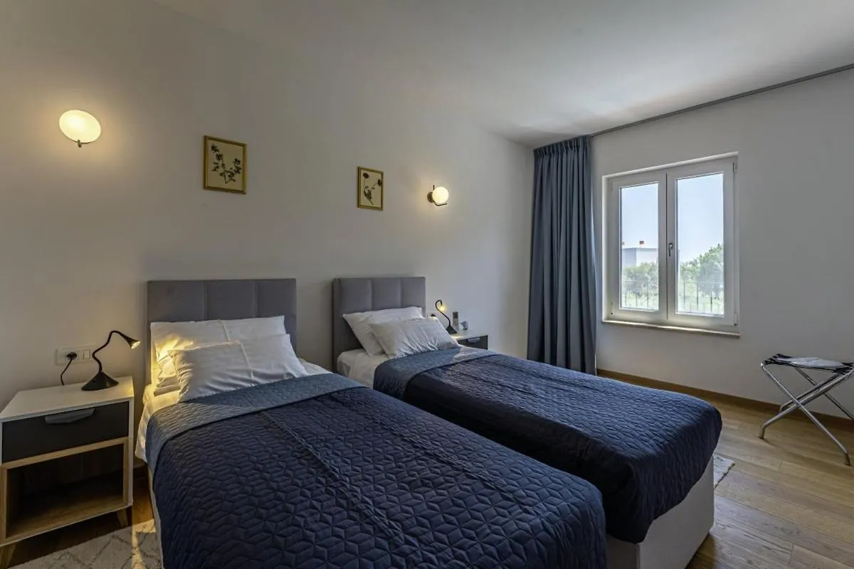 Villa Vera In Liznjan - Haus Fuer 8 Personen