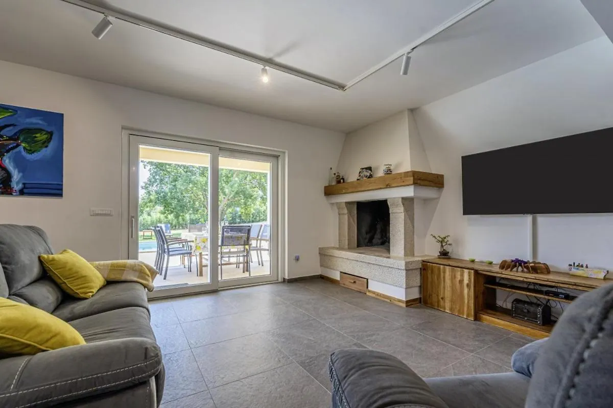 Villa Vera In Liznjan - Haus Fuer 8 Personen 0*,
