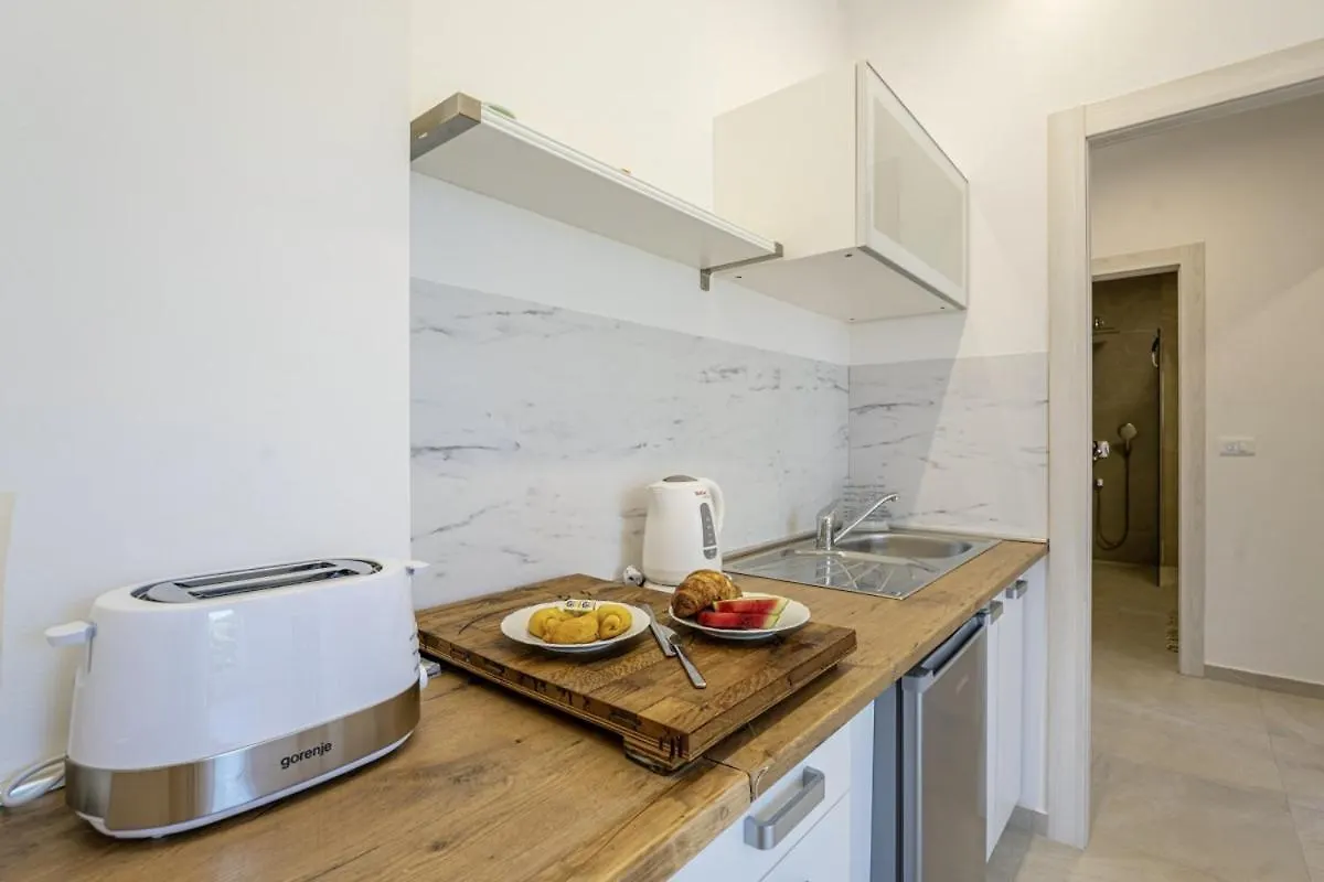 Villa Vera In Liznjan - Haus Fuer 8 Personen